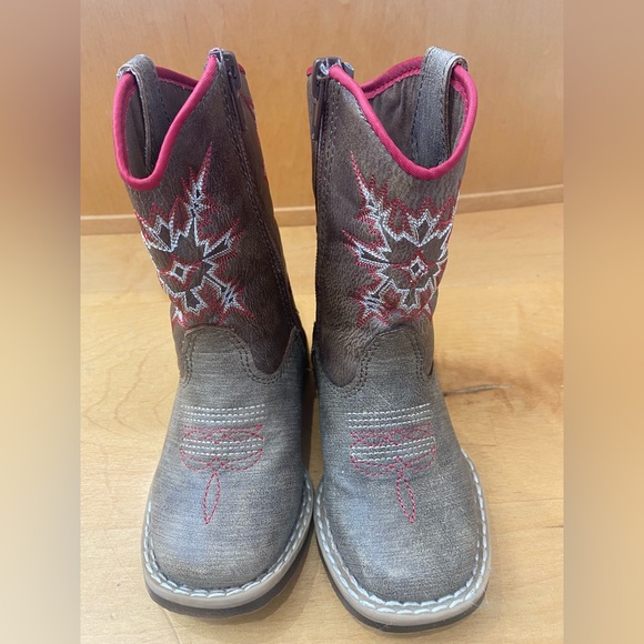 Child’s Double Barrel boots good condition - Picture 9 of 10